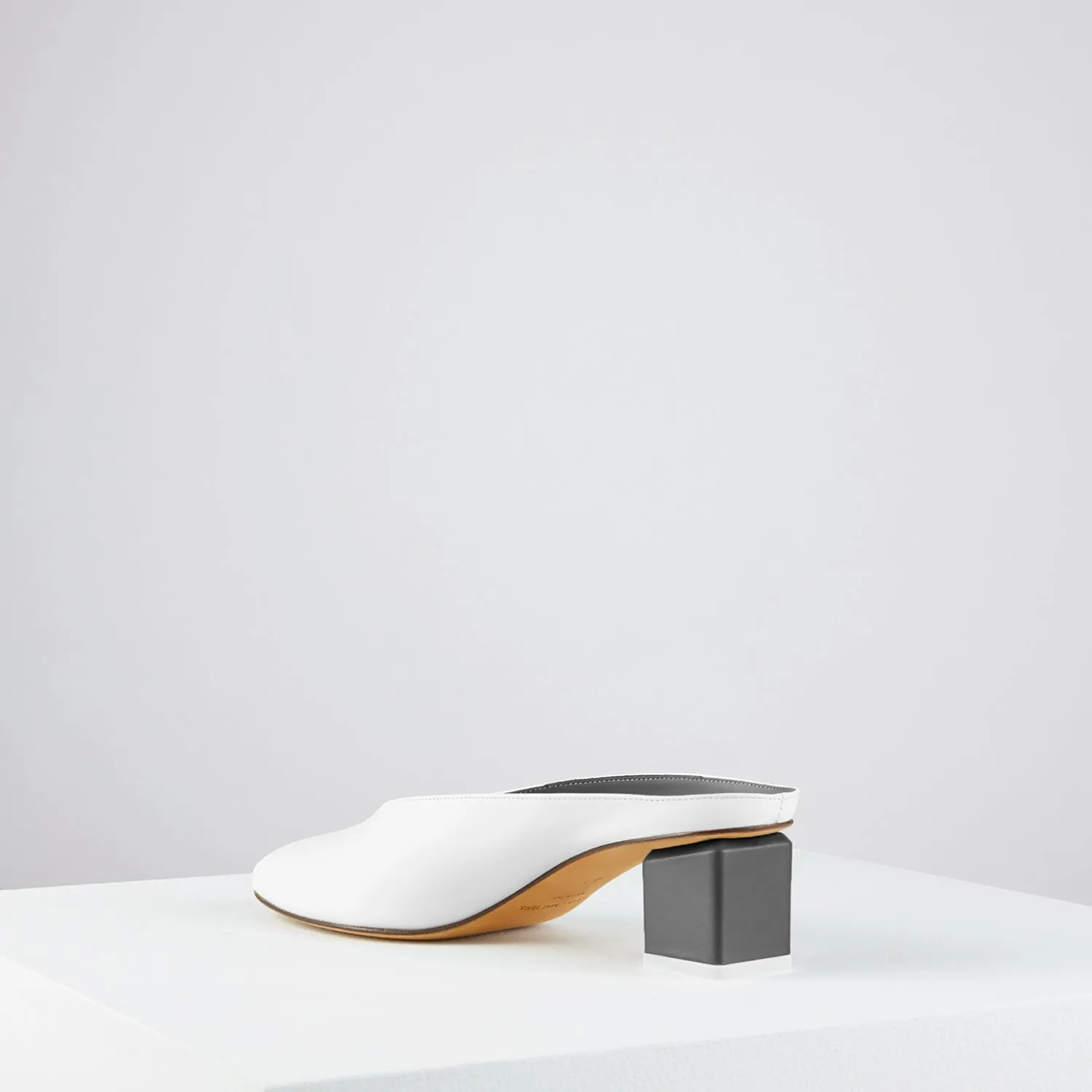 Mildred Mules in Bianco Grigio