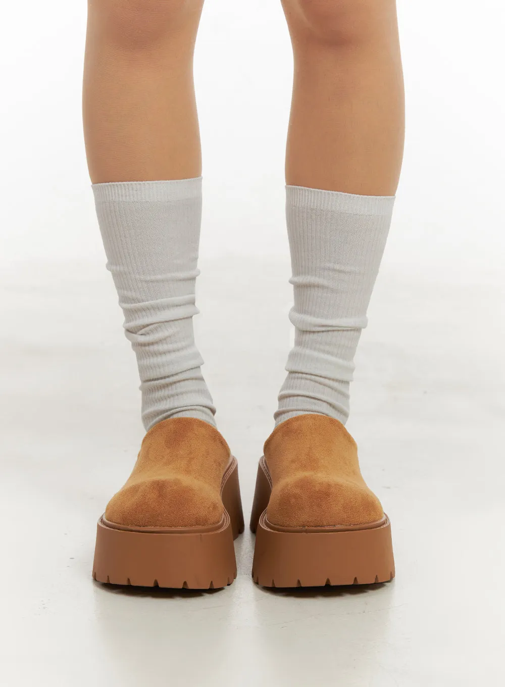 Suede Platform Mules IJ503